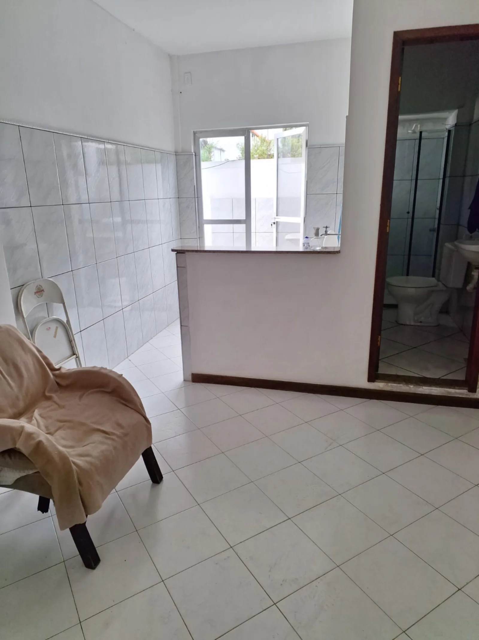 Kitnet pra locação  Centro da Posse