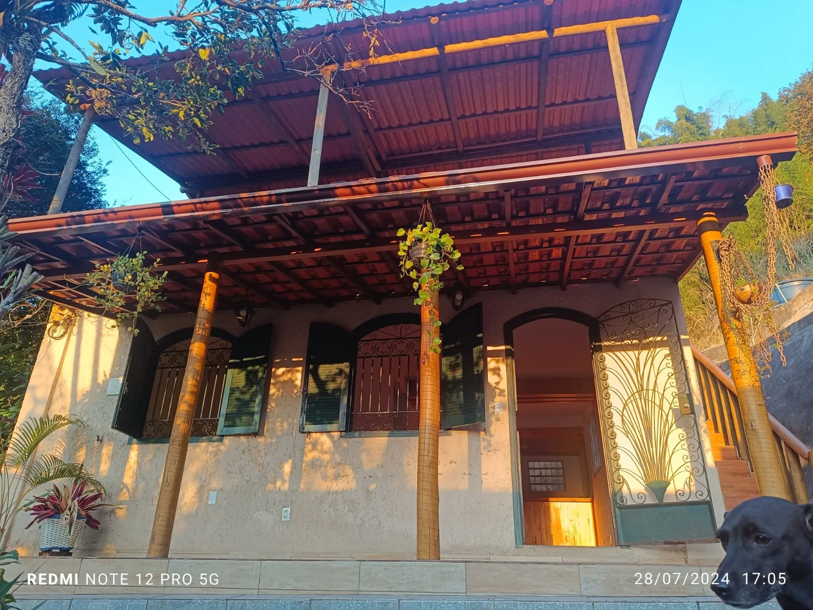 Três casas á venda no Centro da Posse