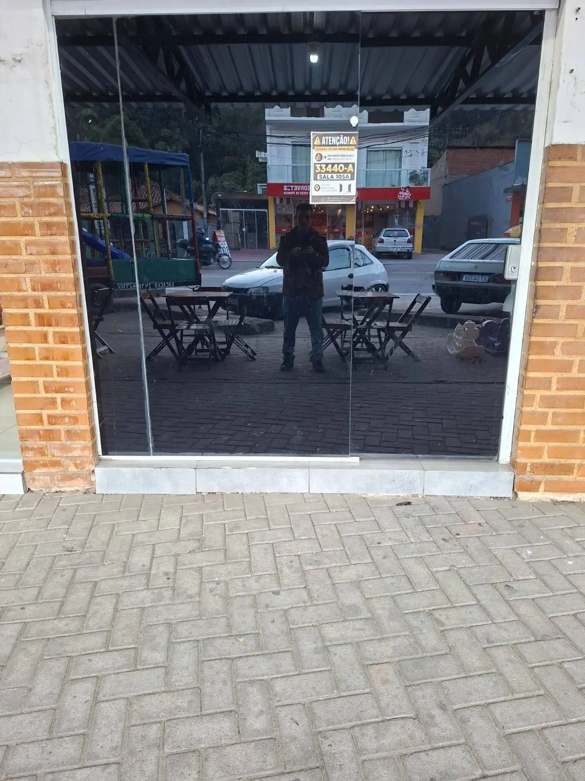 Loja para locação no Centro da Posse – ao lado da Cristone, no meio do comércio