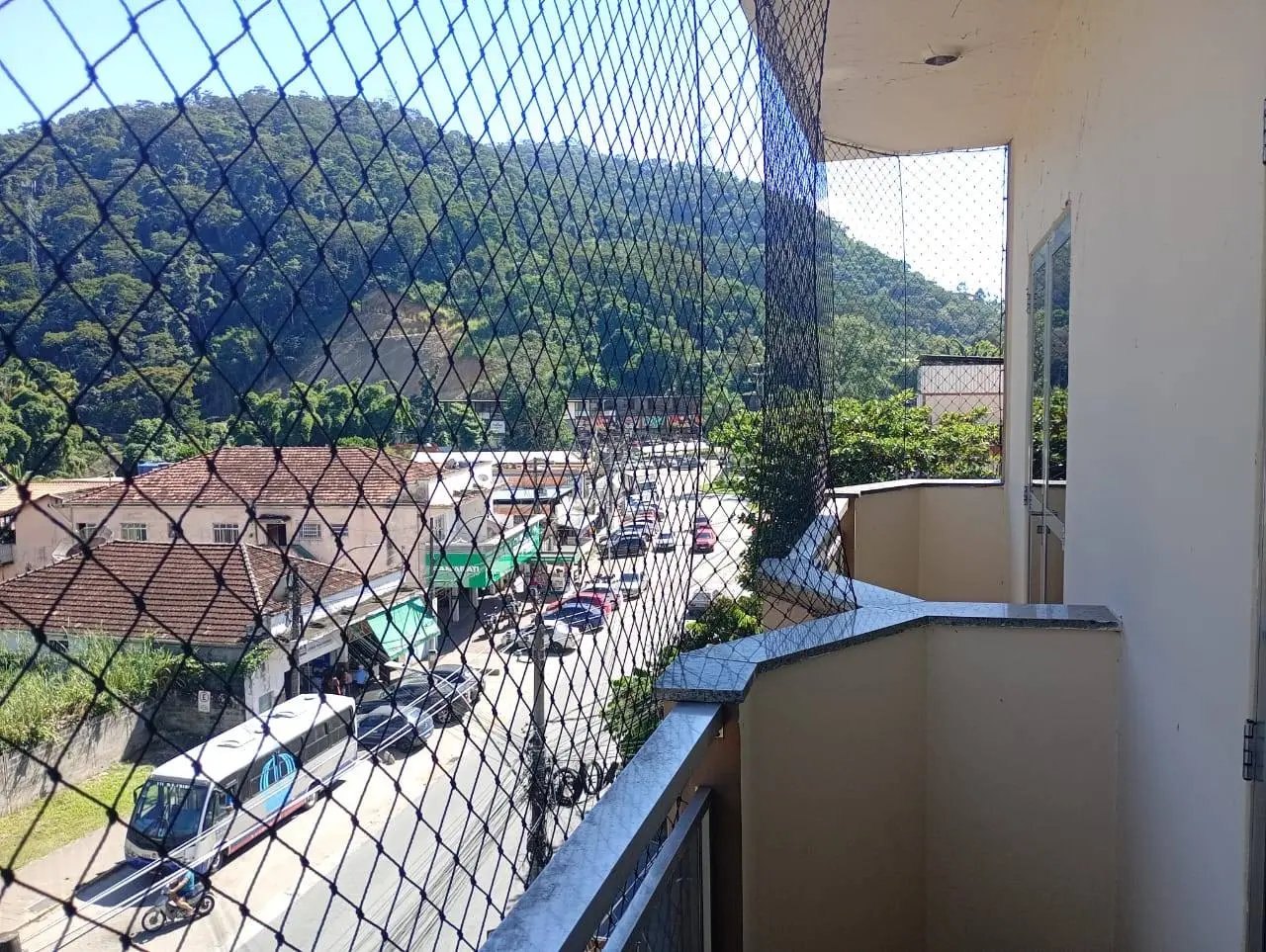 Apartamento com 2 quartos no Centro da Posse, Petrópolis – R$ 1.400 (água, IPTU e condomínio já pagos)"