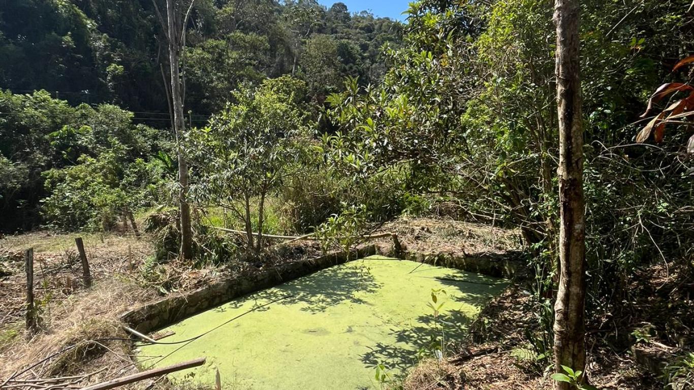 Terreno plano à venda na Posse